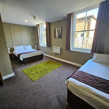 New County Hotel & Serviced Apartments By Roomsbooked Gloucester Exterior photo